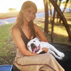 Meet your Posher, Lorena